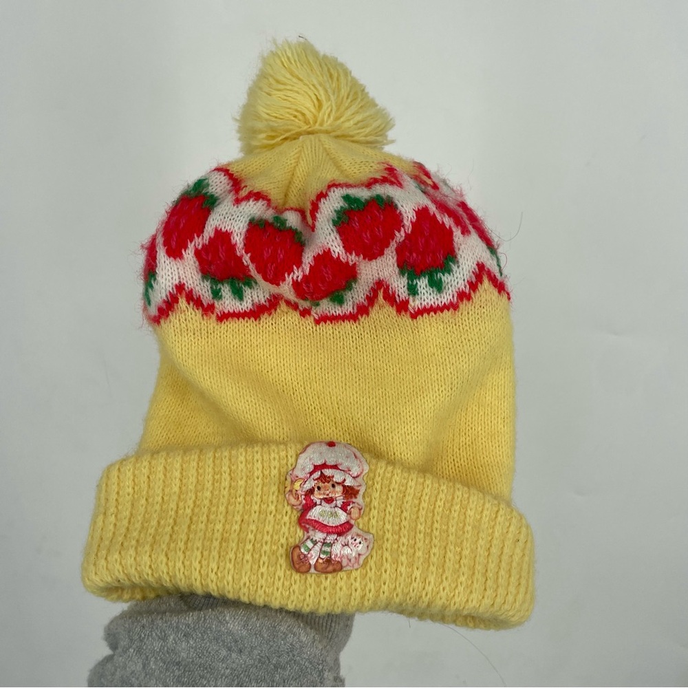 Strawberry Shortcake Vintage Winter Hat Knitted Pink Adult Orlon AGC 1981 Yellow